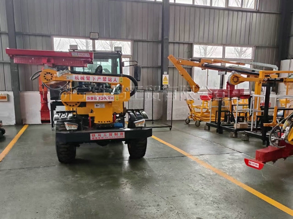 自駕式全液壓綠籬修剪機